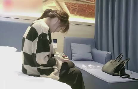 杏吧原创.反差高冷校花170高挑身材-肥雪 高清