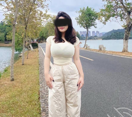 海角社区.玩弄老婆的大奶闺蜜30分钟肆意玩弄极品少妇 高清