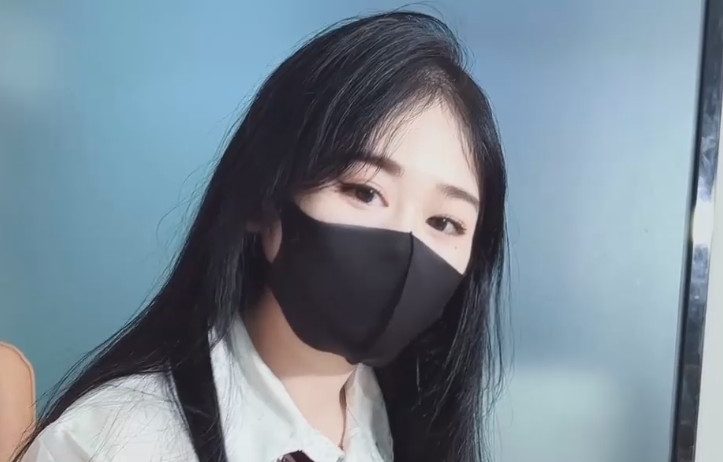 新婚不久的超嫩幼师第一次出轨.极品精厕.射满骚逼 高清