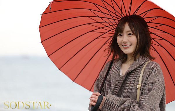 START-305 住在東京，白天在超級市場當收銀員的一個孩子的平凡母親，有一天突然變成了出軌妻。青空光