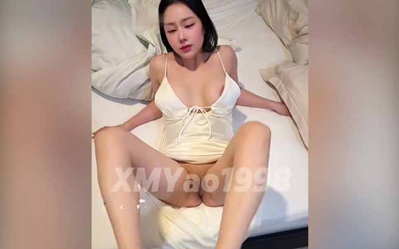 我与阿姨汐梦瑶的秘密，被迫上了性爱实践课