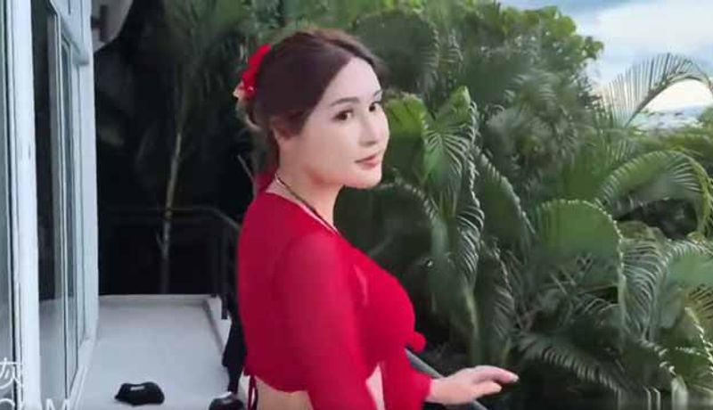 麻豆传媒XB701，去海岛玩当然要懂事，第一时间为金主口交